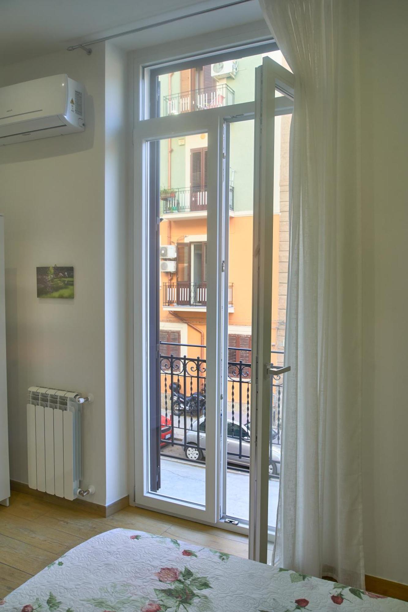 D'Aragona Guest House Palermo Exteriör bild