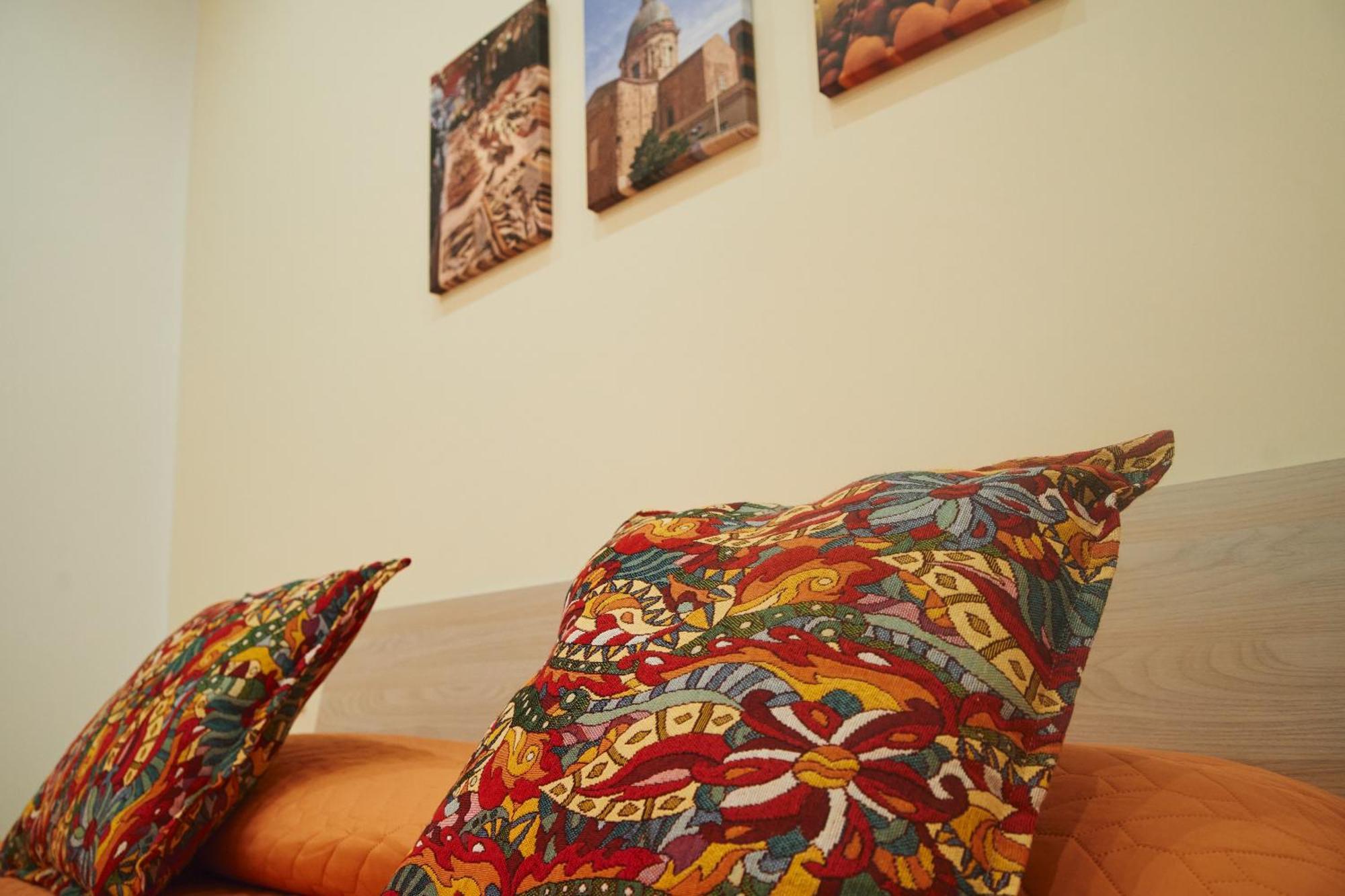 D'Aragona Guest House Palermo Exteriör bild
