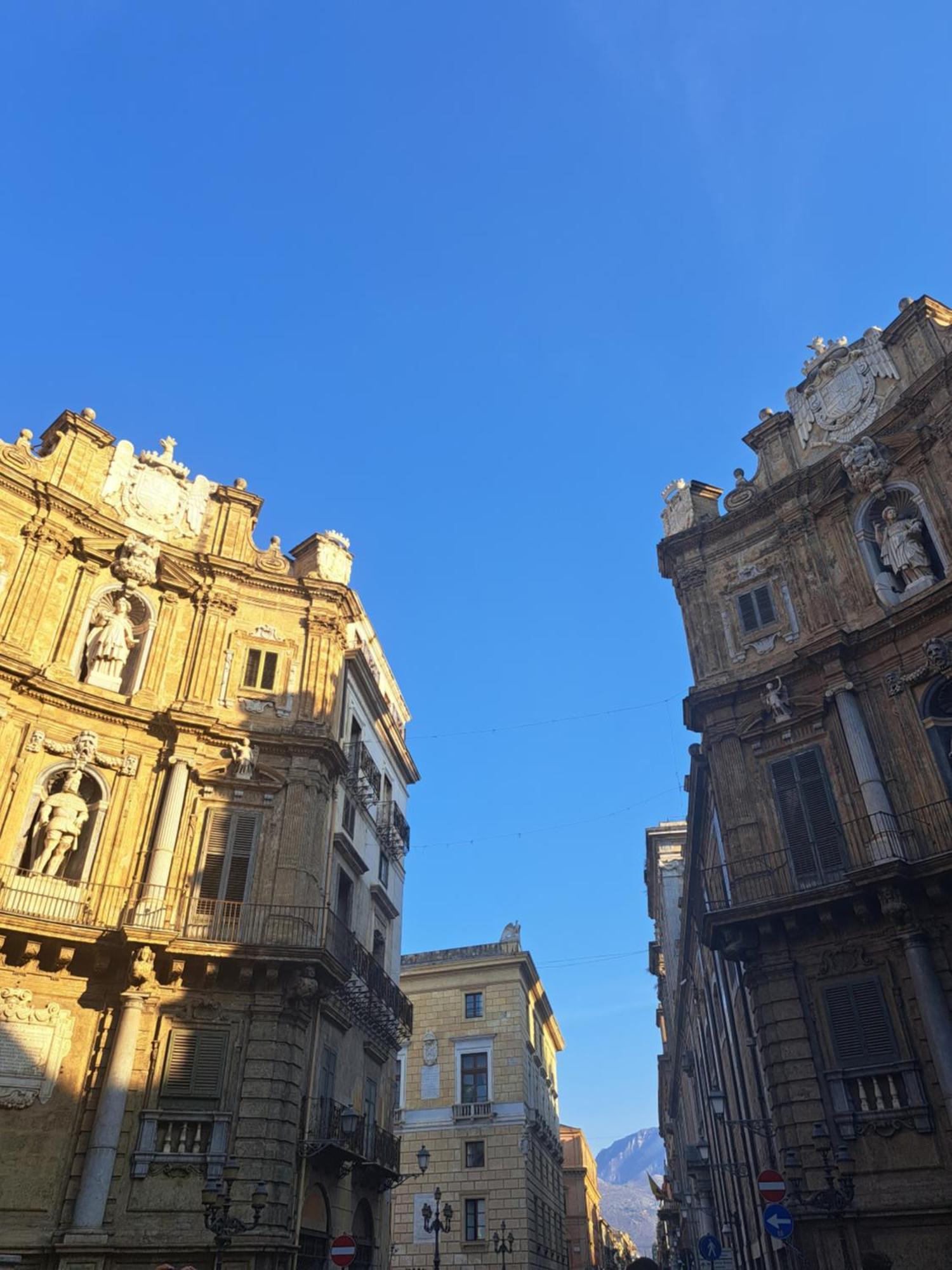 D'Aragona Guest House Palermo Exteriör bild